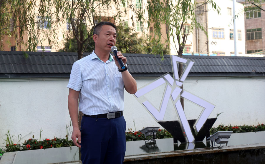 福玛仕办公家具邓总